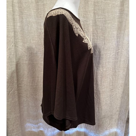 NWT Bay Studio Embroidered Brown Batwing Sleeve Poncho-Style Top Petite Medium - Picture 7 of 14